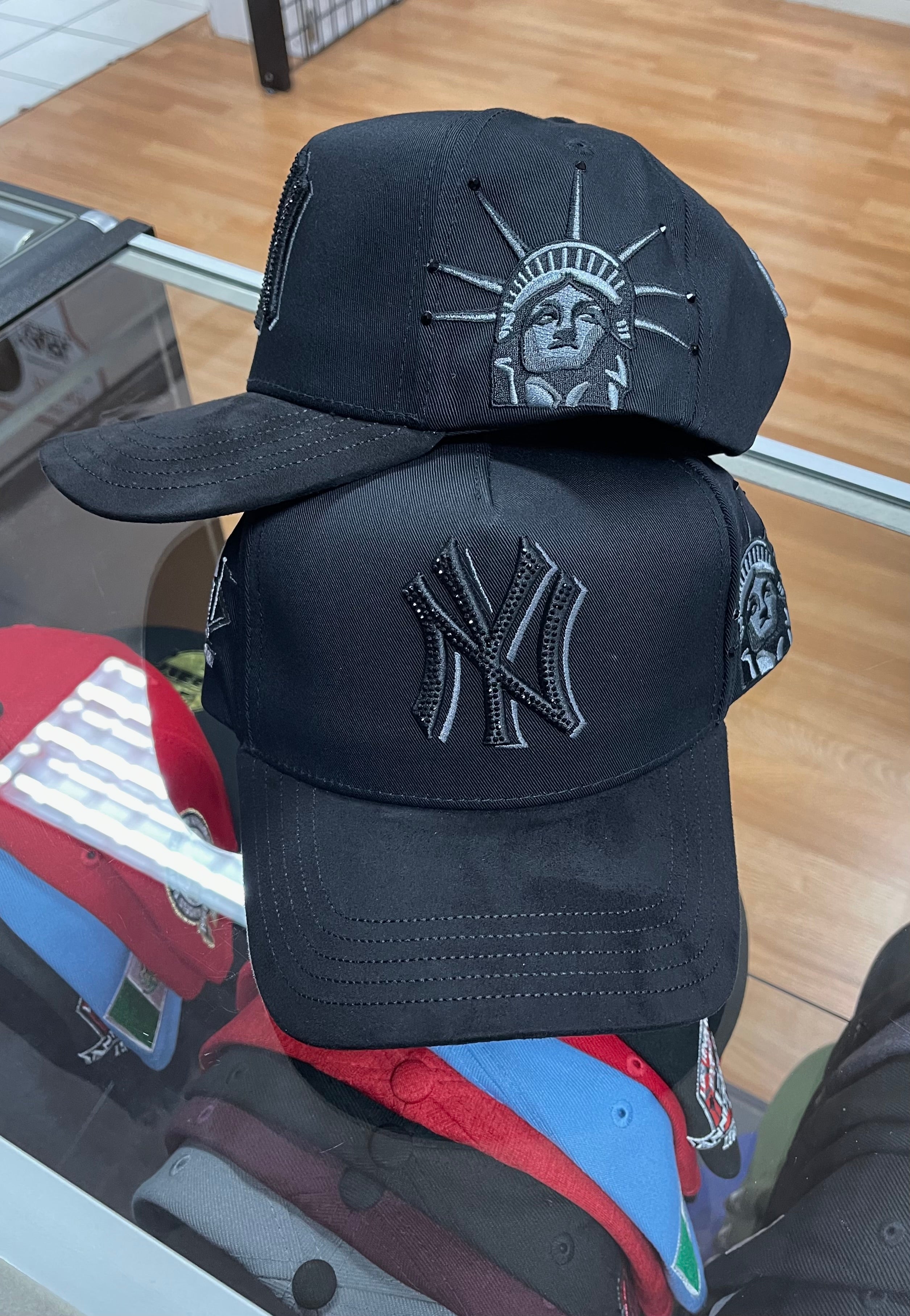 NY yankees hat