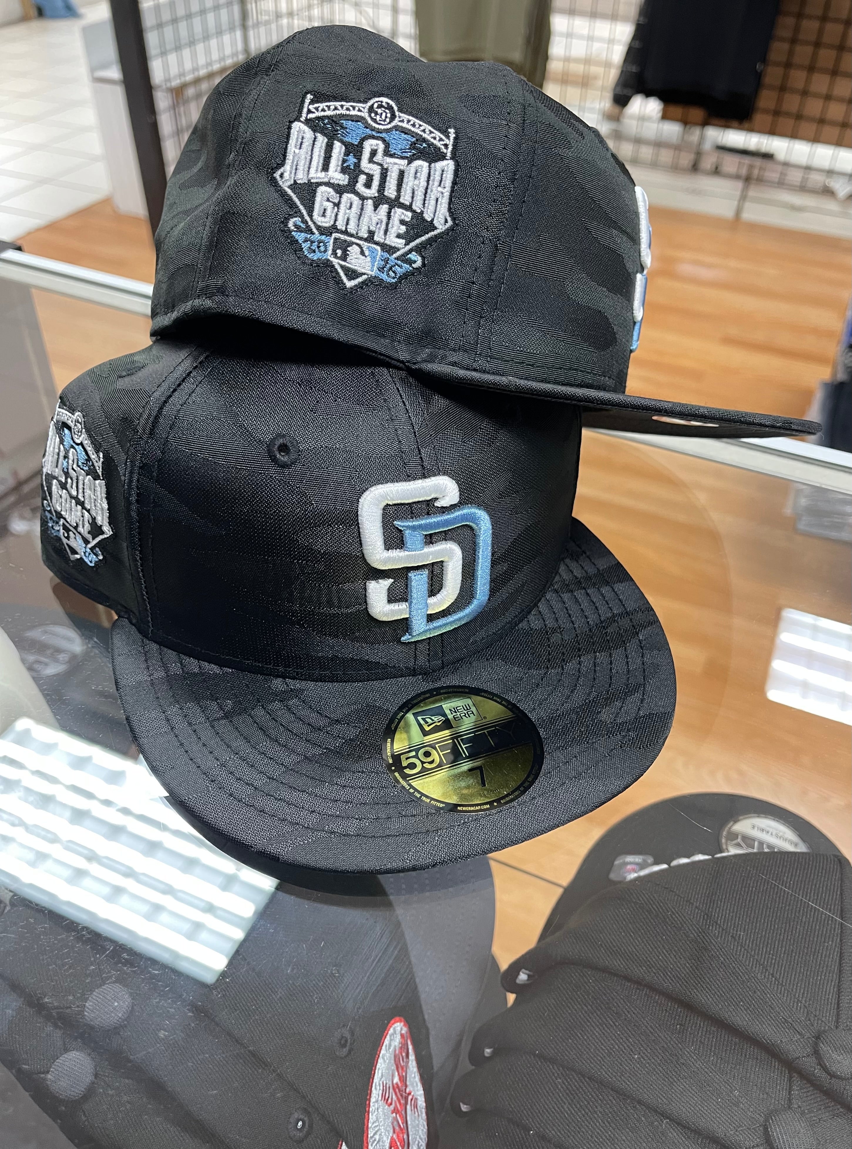 San Diego padres black camo hat