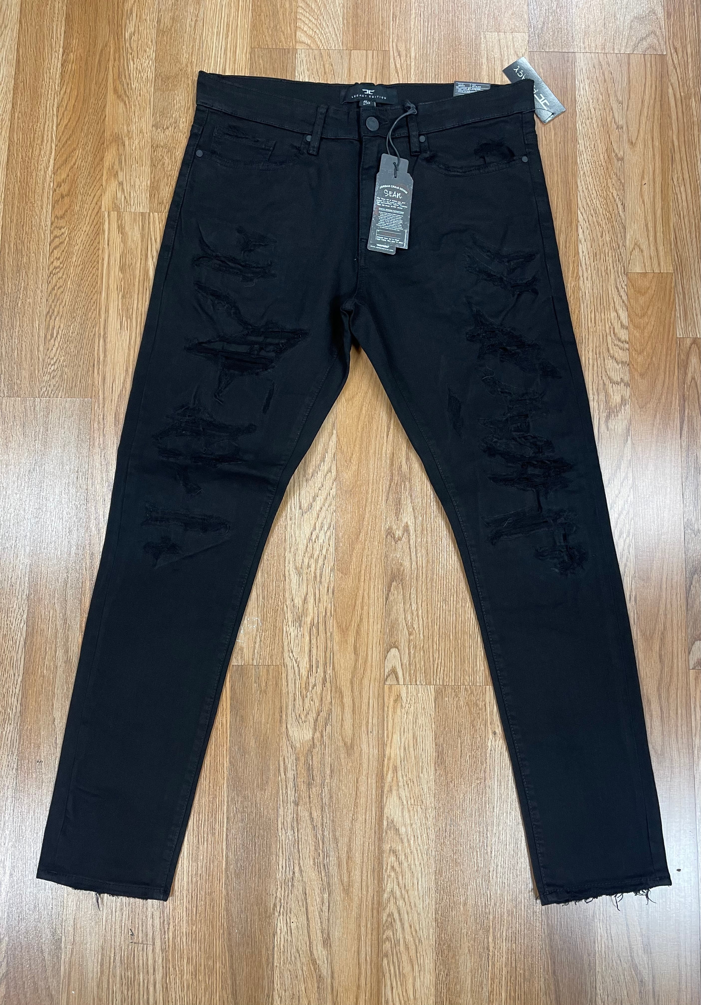 JC all black jeans w shreds slim