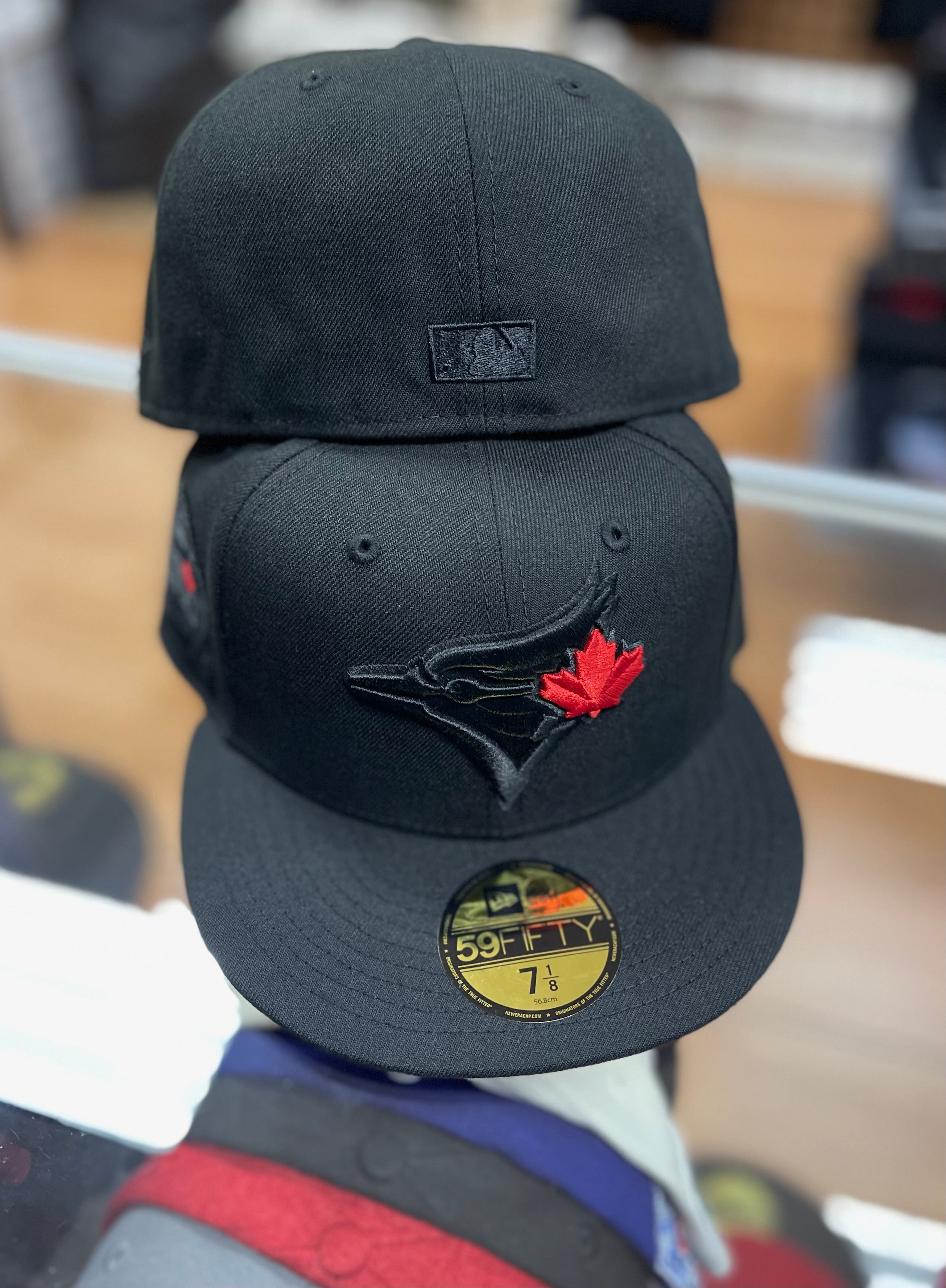 Blue jays exclusive Blk/red fitted hat