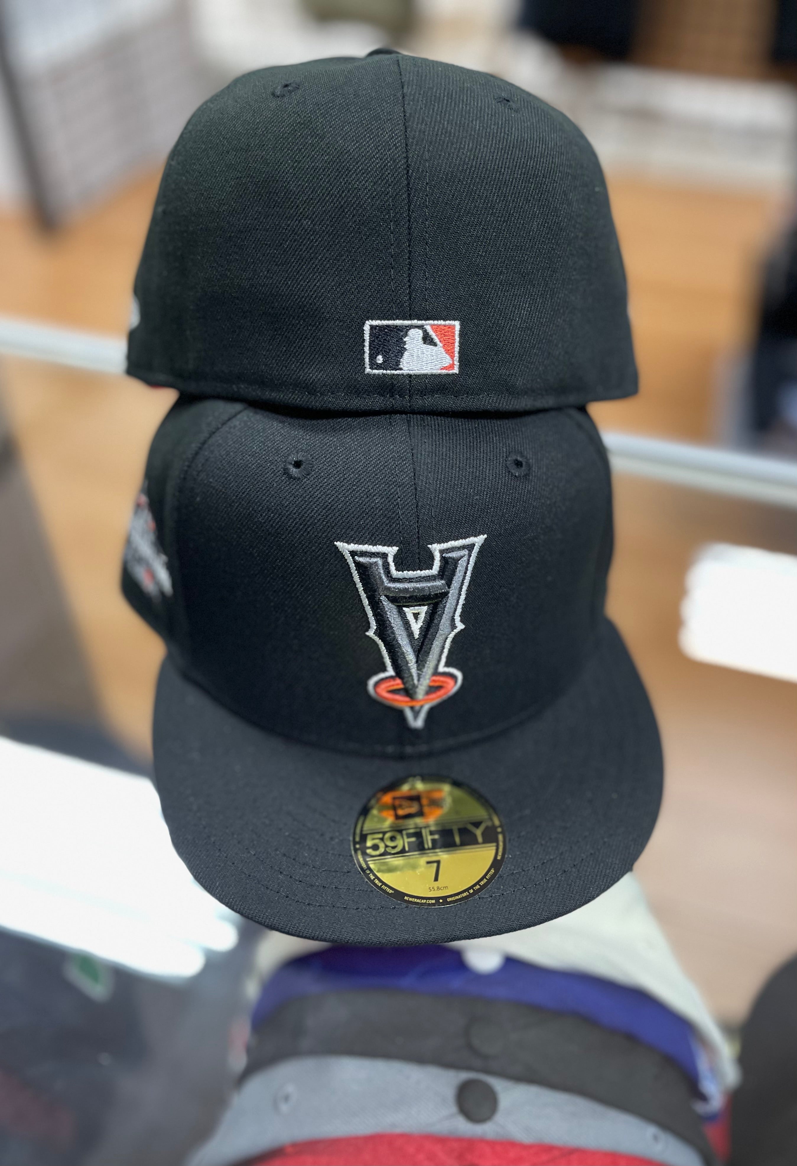 Upside down Angels fitted