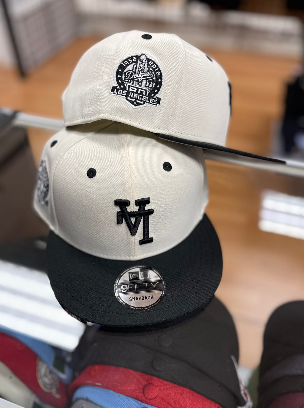Upside down LA dodgers snapback
