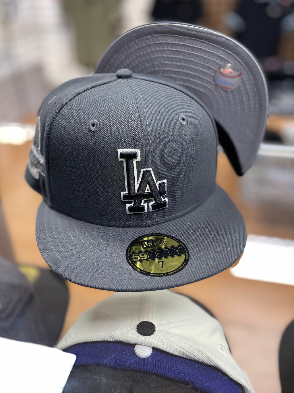 LA dodgers gray fitted hat W world series patch