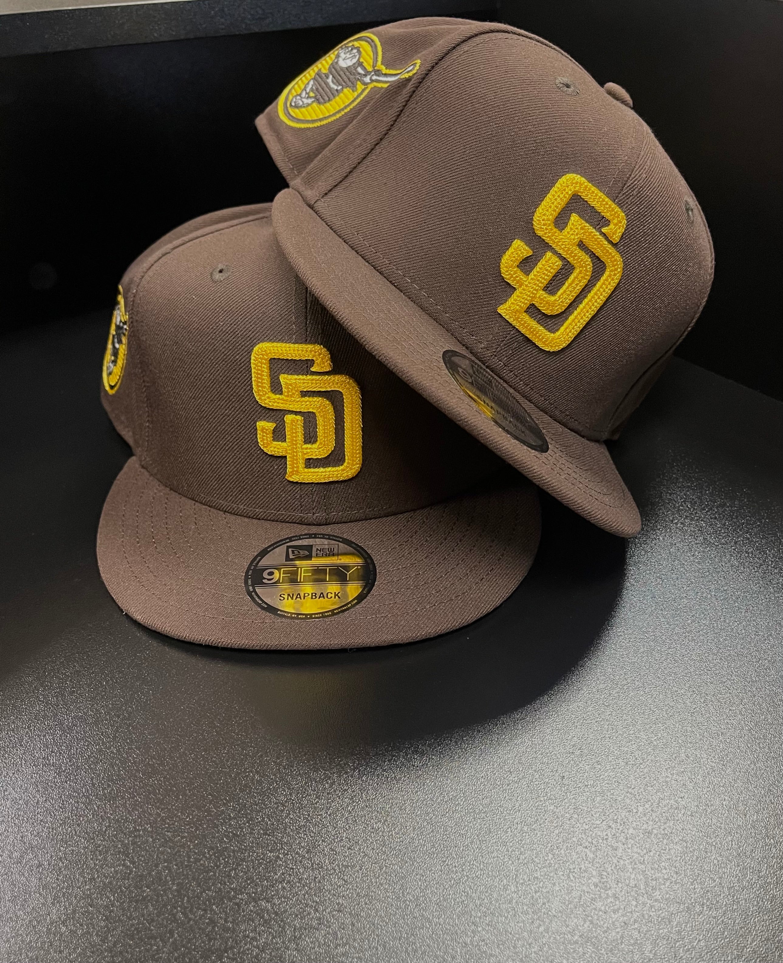 San Diego padres snapback w side patch
