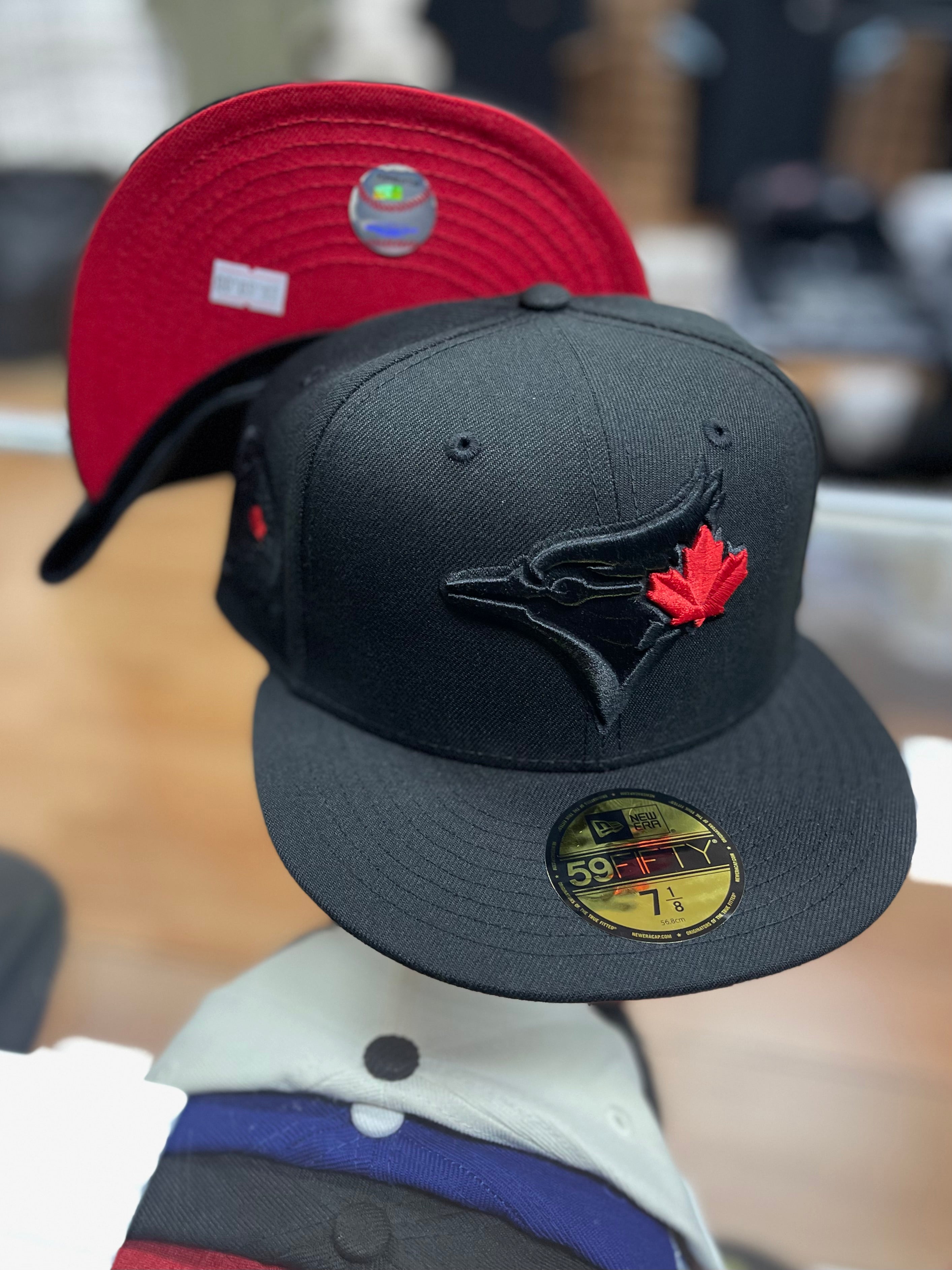 Blue jays exclusive Blk/red fitted hat