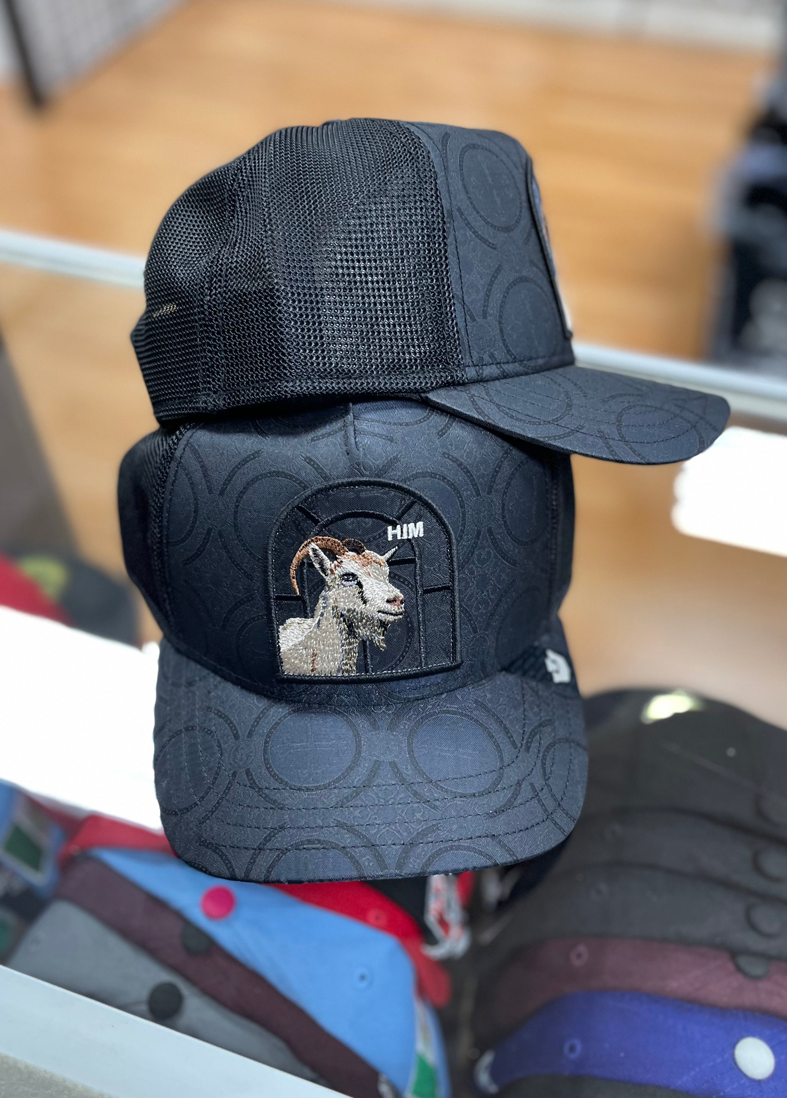 Goat him snapback
