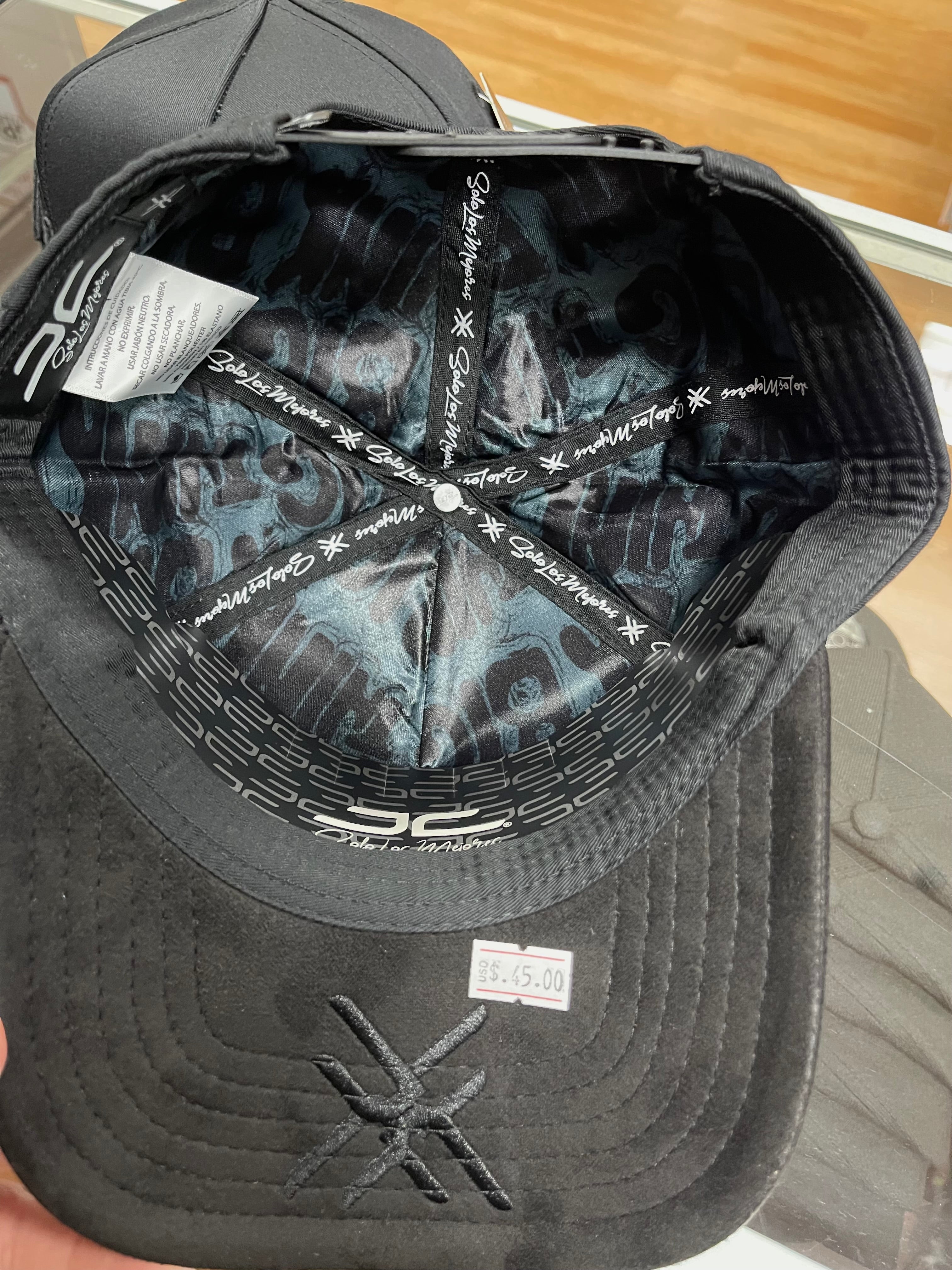 JC hat buisness