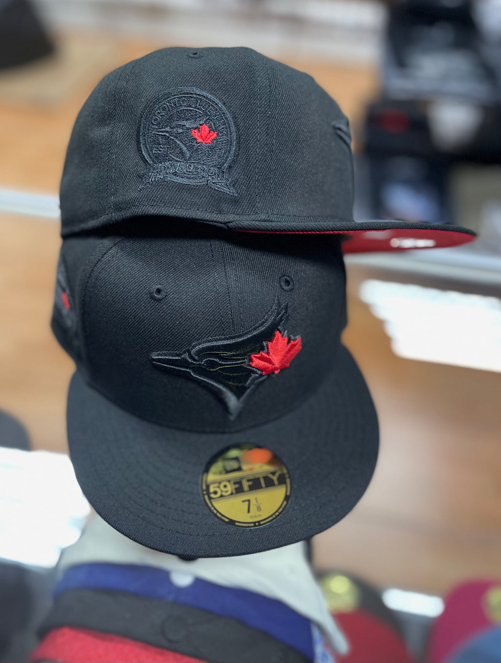 Blue jays exclusive Blk/red fitted hat