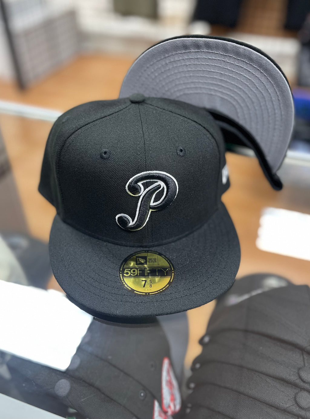 Pericos de puebla hat