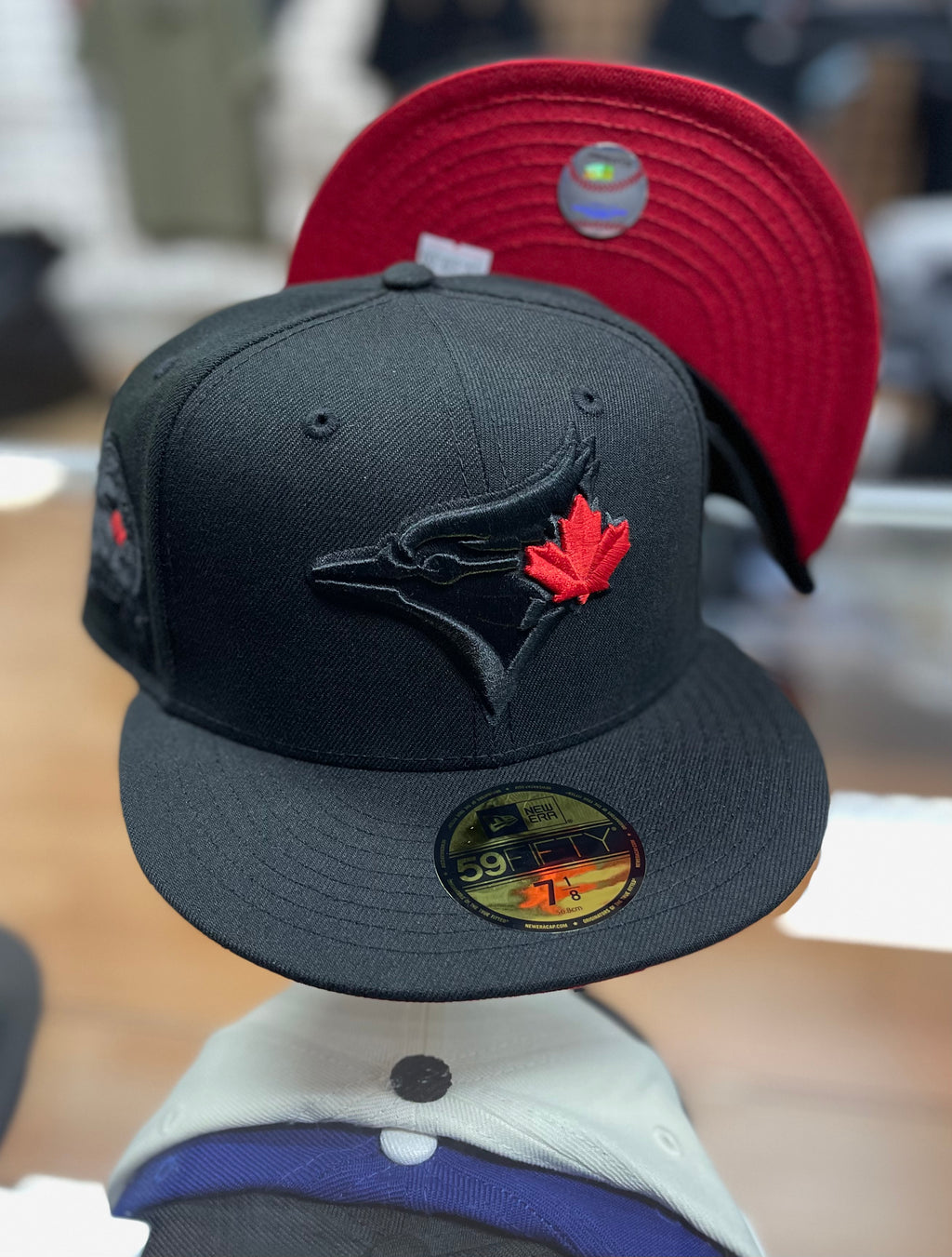 Blue jays exclusive Blk/red fitted hat